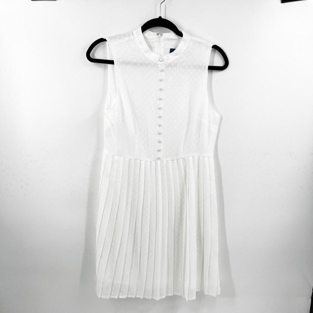 ✅ ModCloth WHITE Pleated SLEEVELESS Mini DRESS EASTER/WEDDING SHOWER SIZE MEDIUM